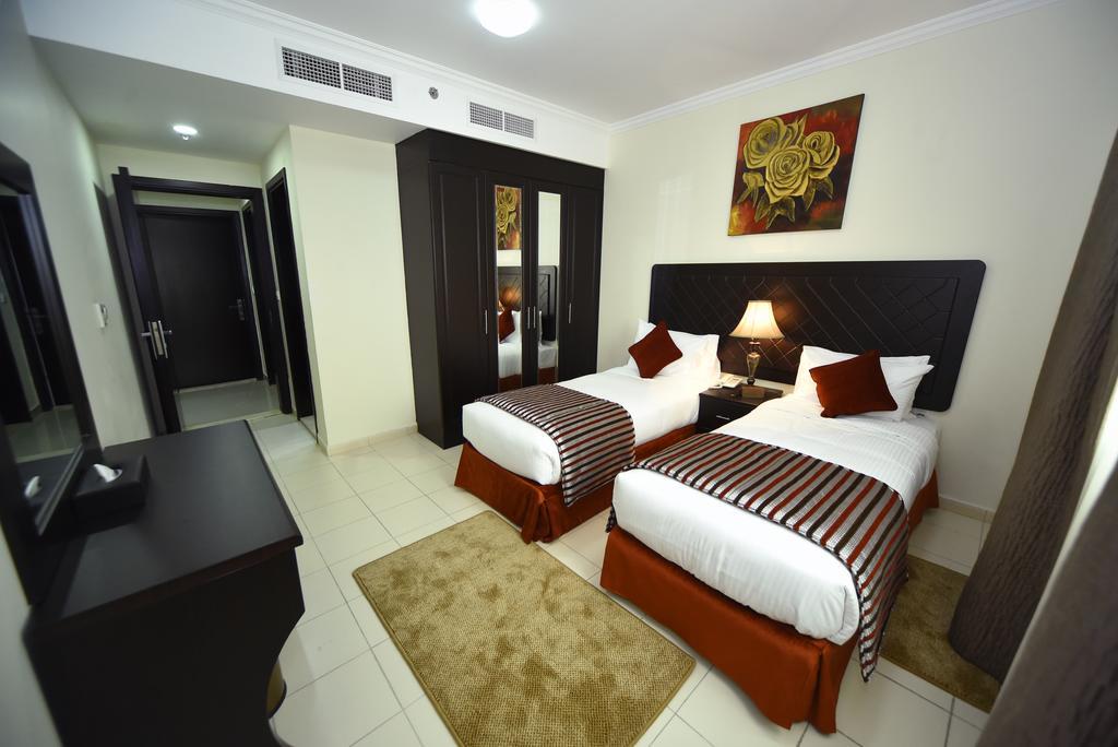Alain Hotel Аджман Екстериор снимка