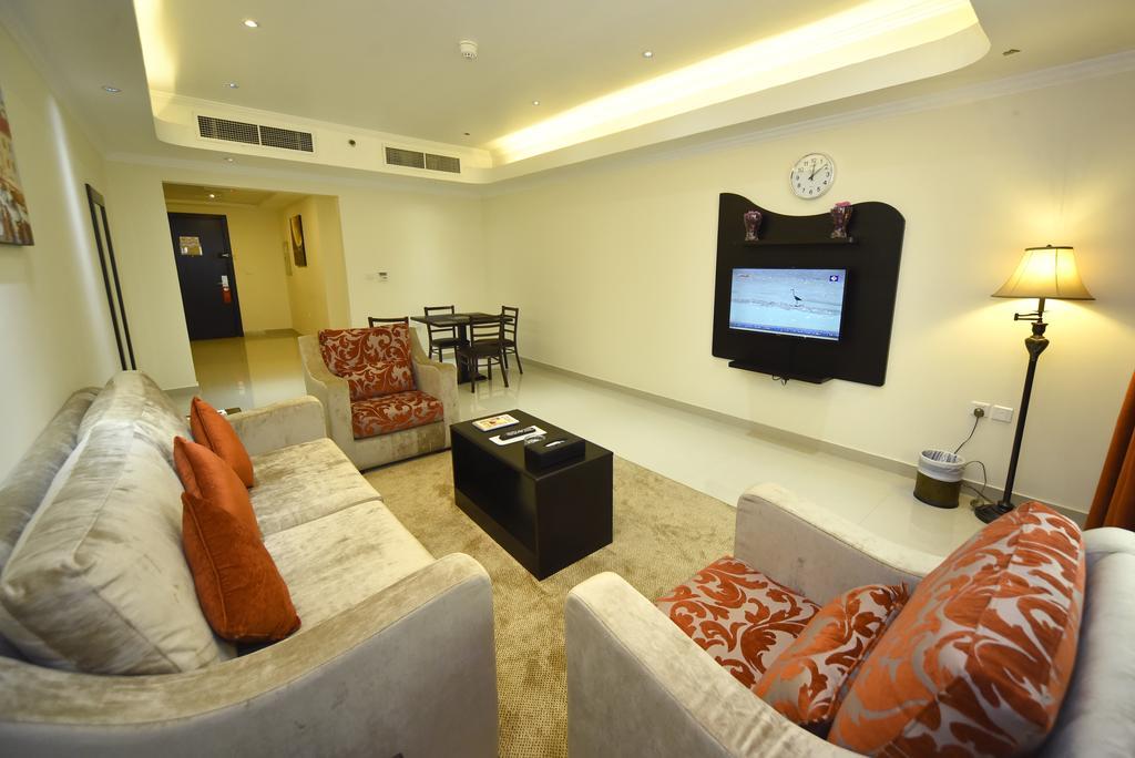Alain Hotel Аджман Екстериор снимка