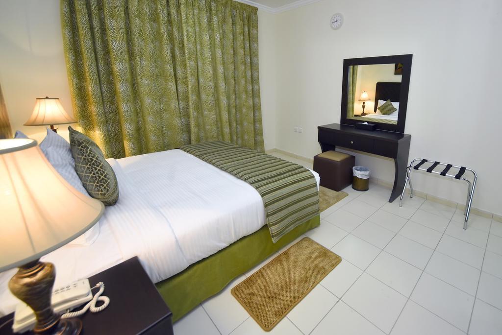 Alain Hotel Аджман Екстериор снимка