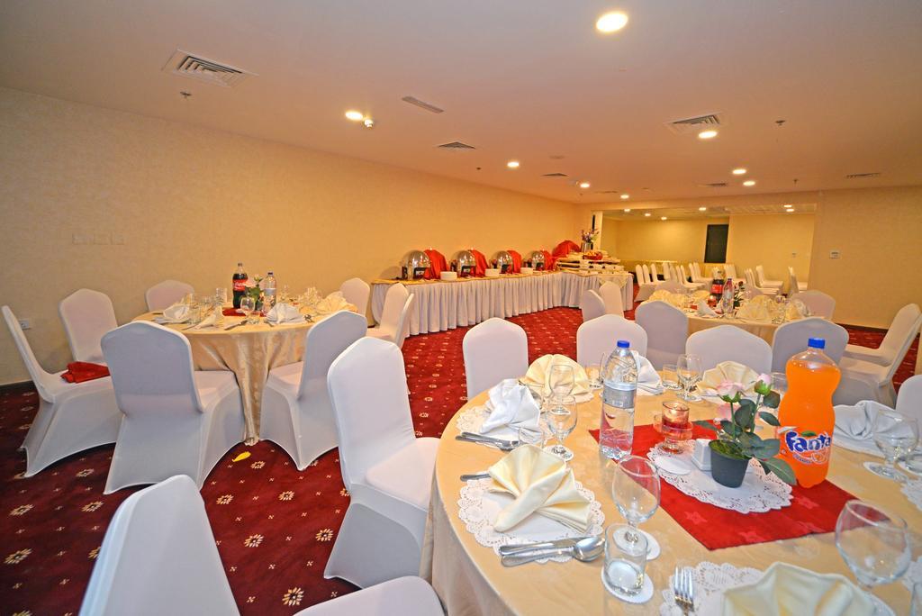 Alain Hotel Аджман Екстериор снимка